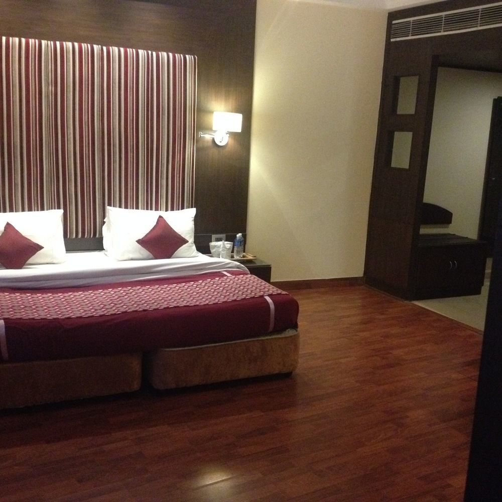 K C Residency Katra Katra (Jammu and Kashmir) Eksteriør billede